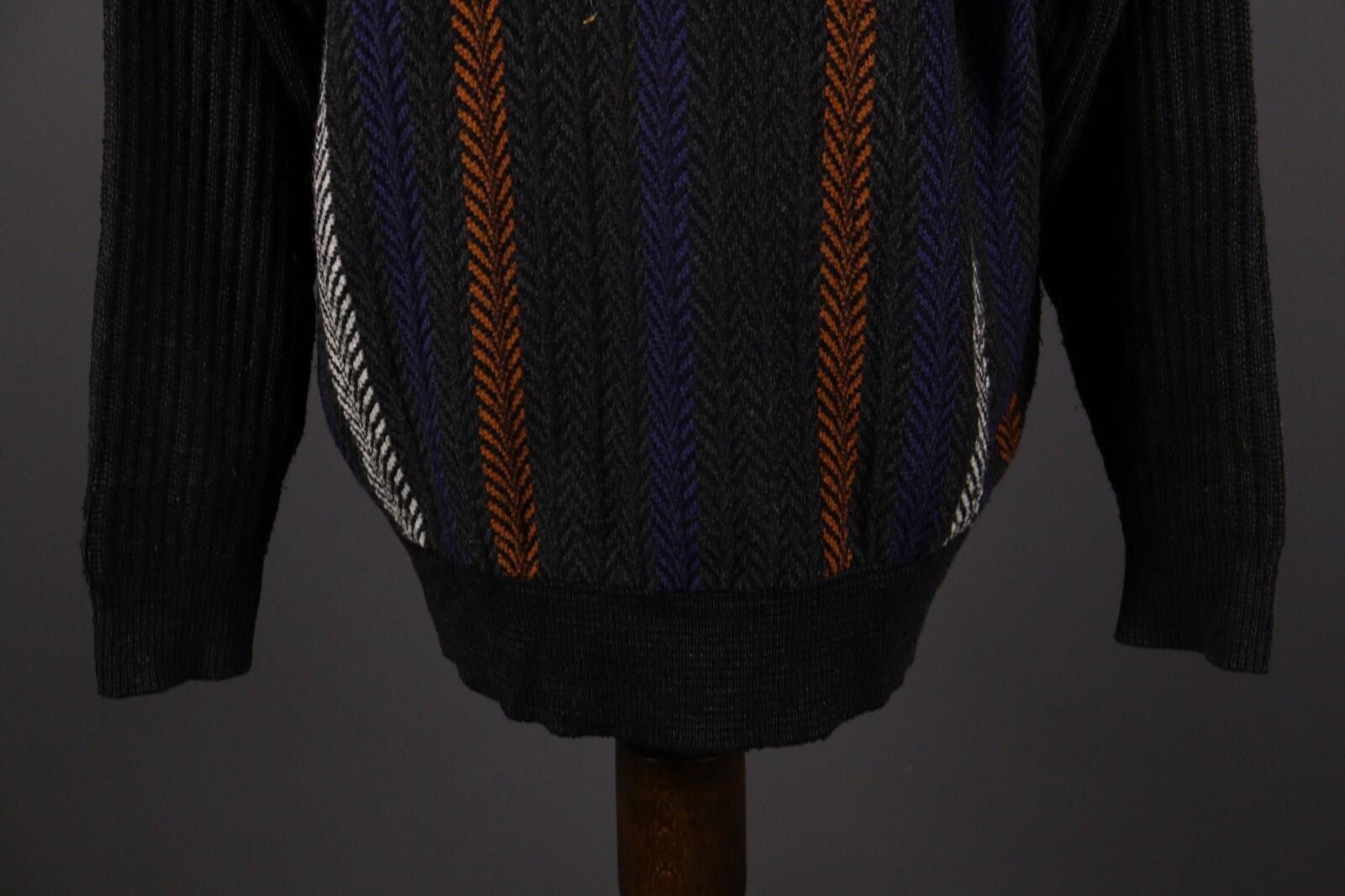 Carlo Colucci Carlo Colucci Black Stripe Wool Knit Sweater Size 54 Size US M / EU 48-50 / 2 - 8 Thumbnail