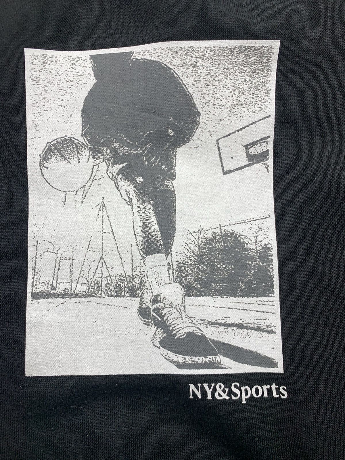 H&M Black Graphic Sweatershirt Size US L / EU 52-54 / 3 - 4 Thumbnail