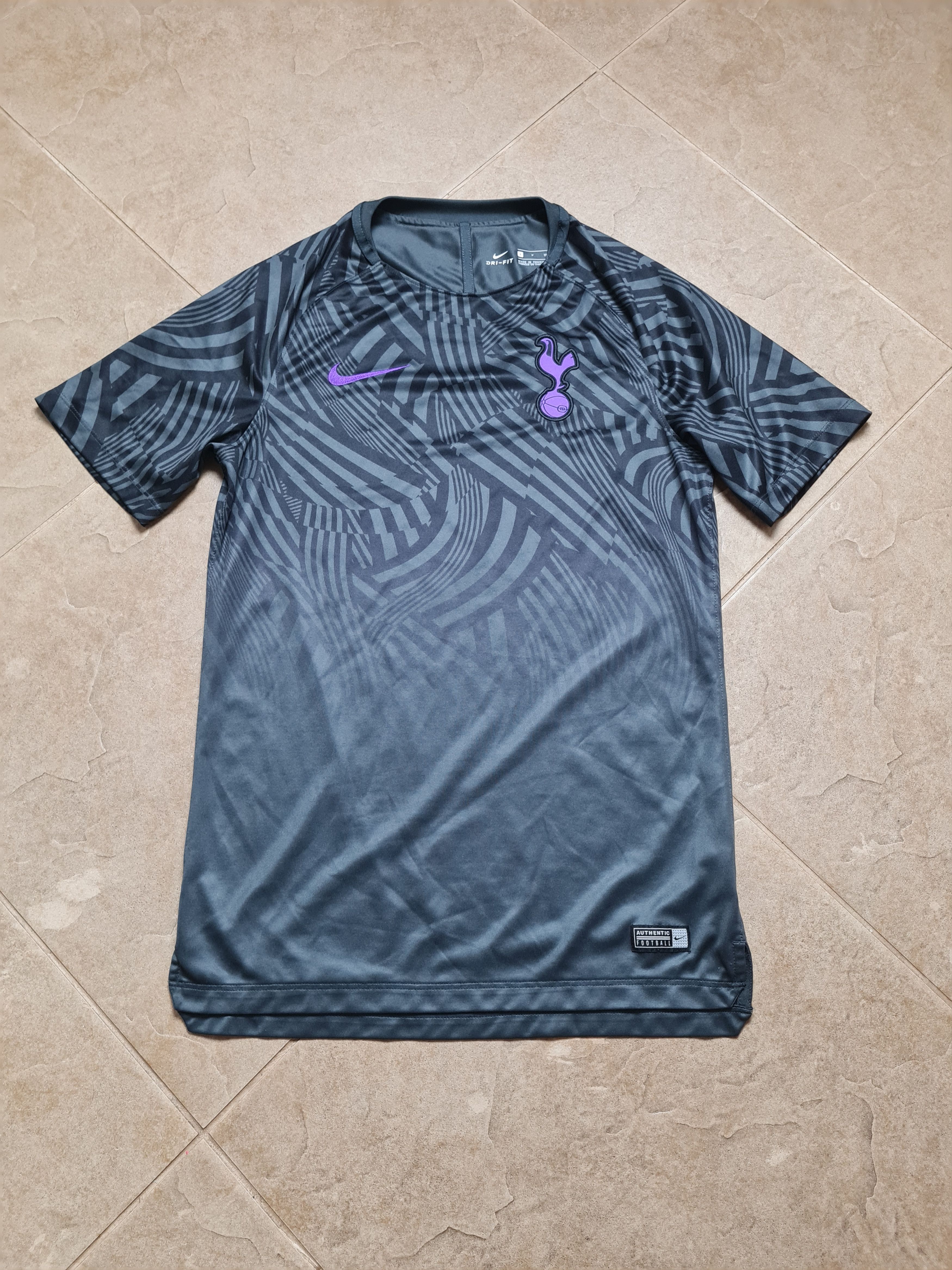 Nike Nike Tottenham Hotspur 2018-19 Pre-Match Anthracite Purple Size US S / EU 44-46 / 1 - 4 Thumbnail