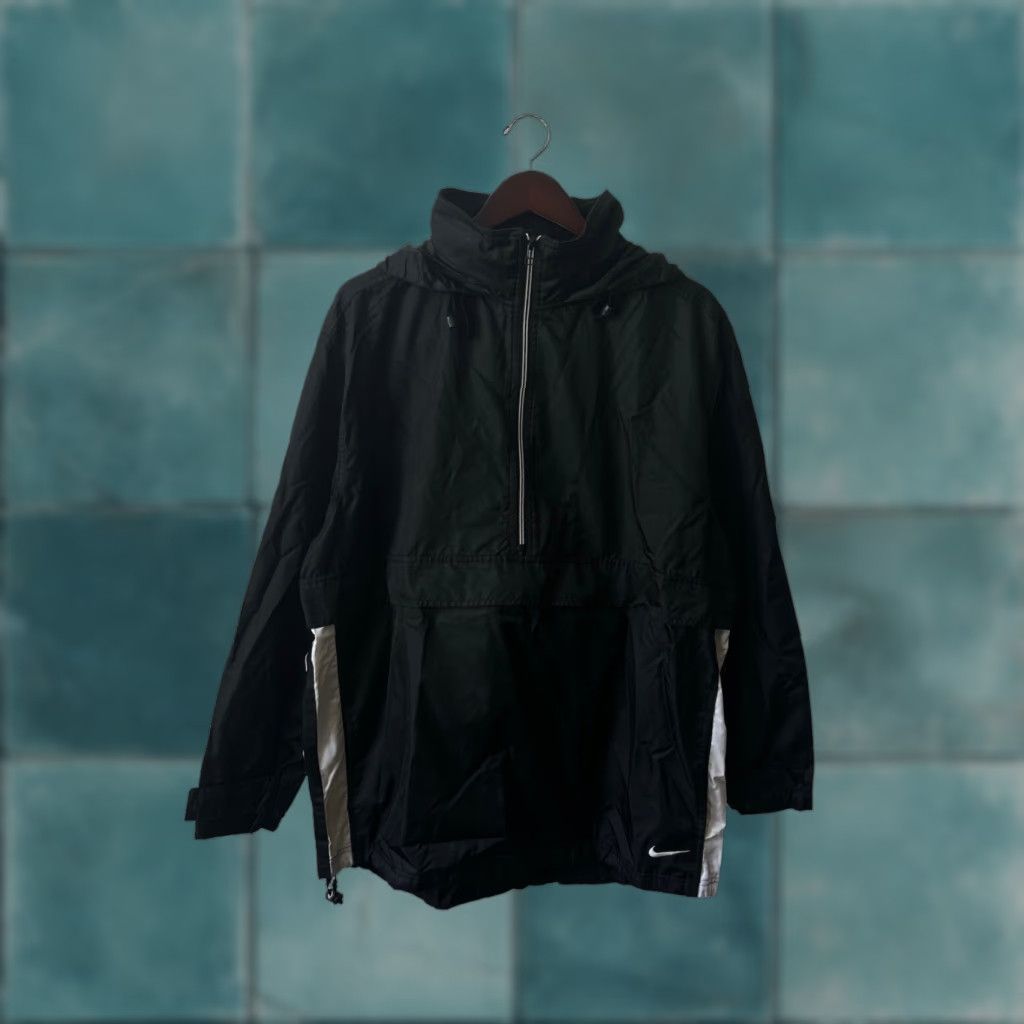 Nike VINTAGE Nike Jacket 1/2 Zip Anorak Mens Large 90s Black White Embroidered Swoosh GUC Size US L / EU 52-54 / 3 - 1 Thumbnail