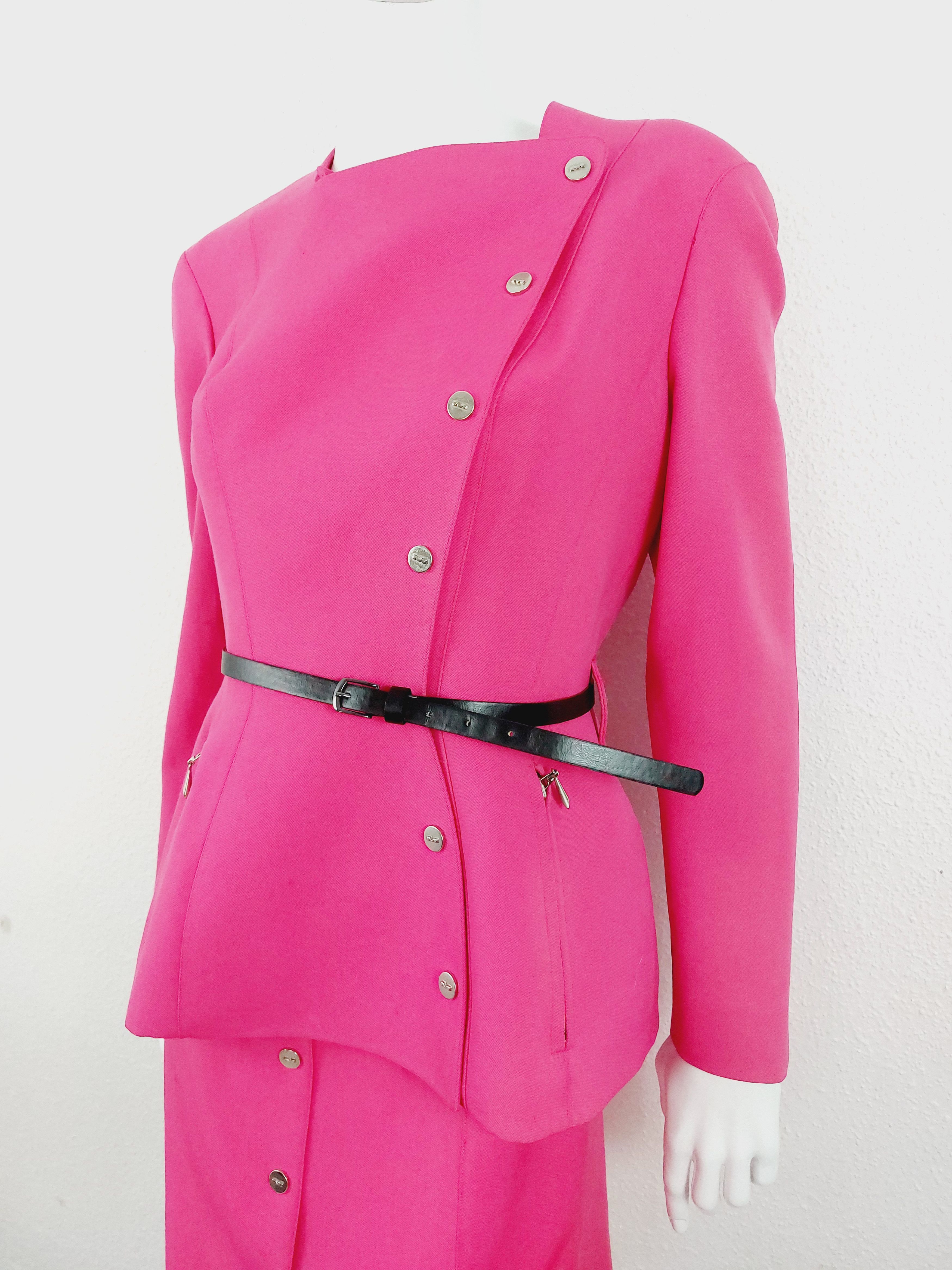 Thierry Mugler Thierry Mugler 1980s Hot Pink Sculptural Suit Set Blazer Size M / US 6-8 / IT 42-44 - 3 Thumbnail