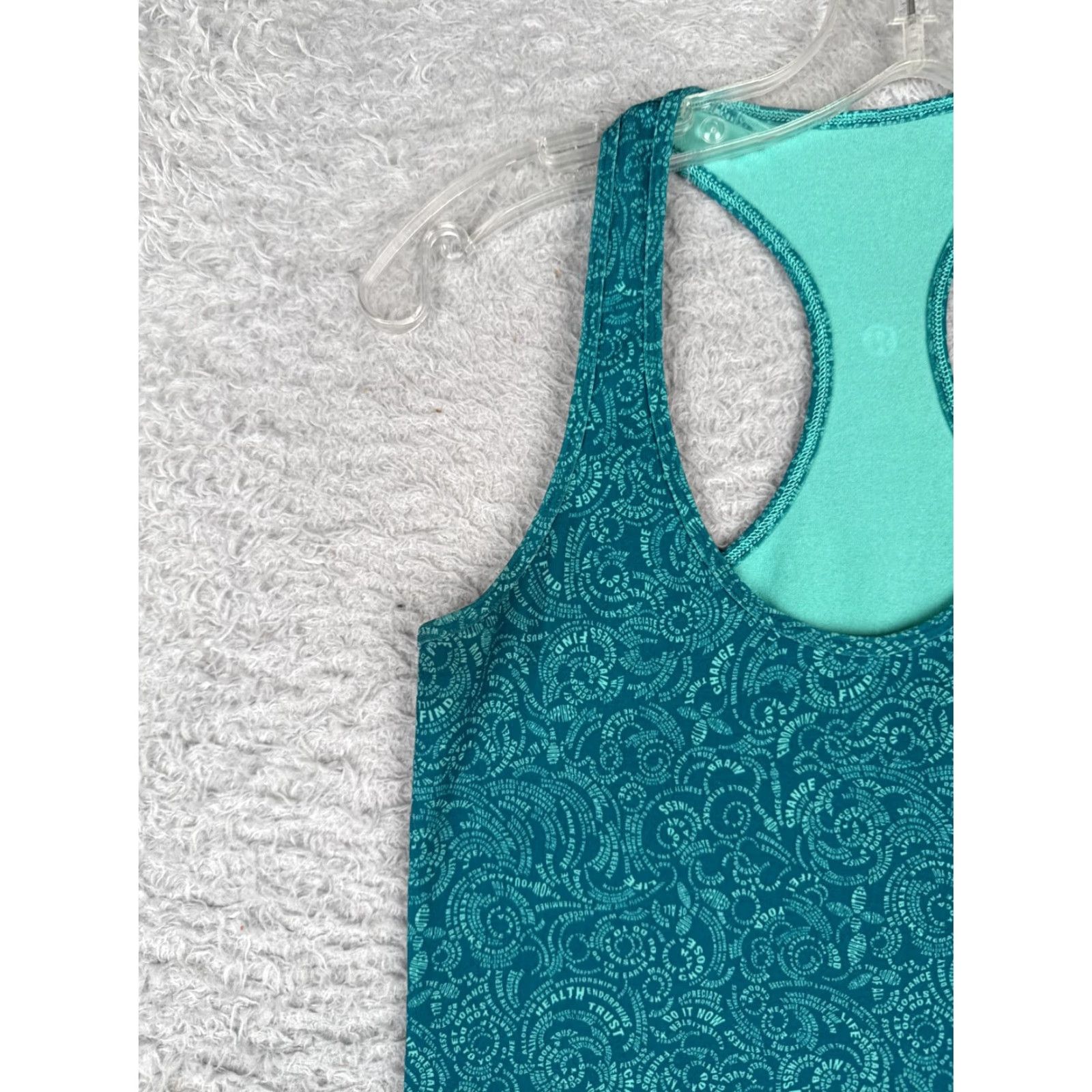 Lululemon Lululemon Shirt Women 6 Blue Cool Racerback Light Luon Fabric Stretch Tank Sleeveless Size M / US 6-8 / IT 42-44 - 3 Thumbnail