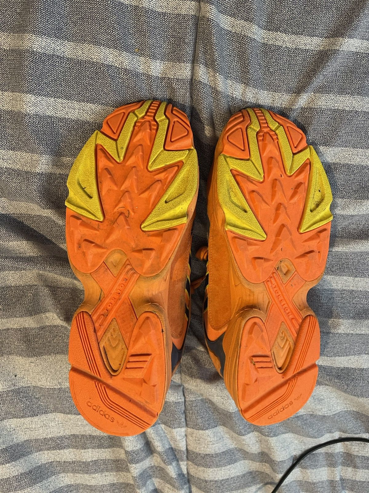 Adidas Yung 1 “Hi-Res” orange Size US 10 / EU 43 - 3 Thumbnail