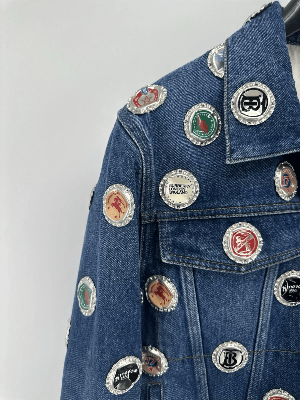 Burberry Burberry Bottle Cap Detail Denim Jacket Size 48 Size US M / EU 48-50 / 2 - 4 Thumbnail