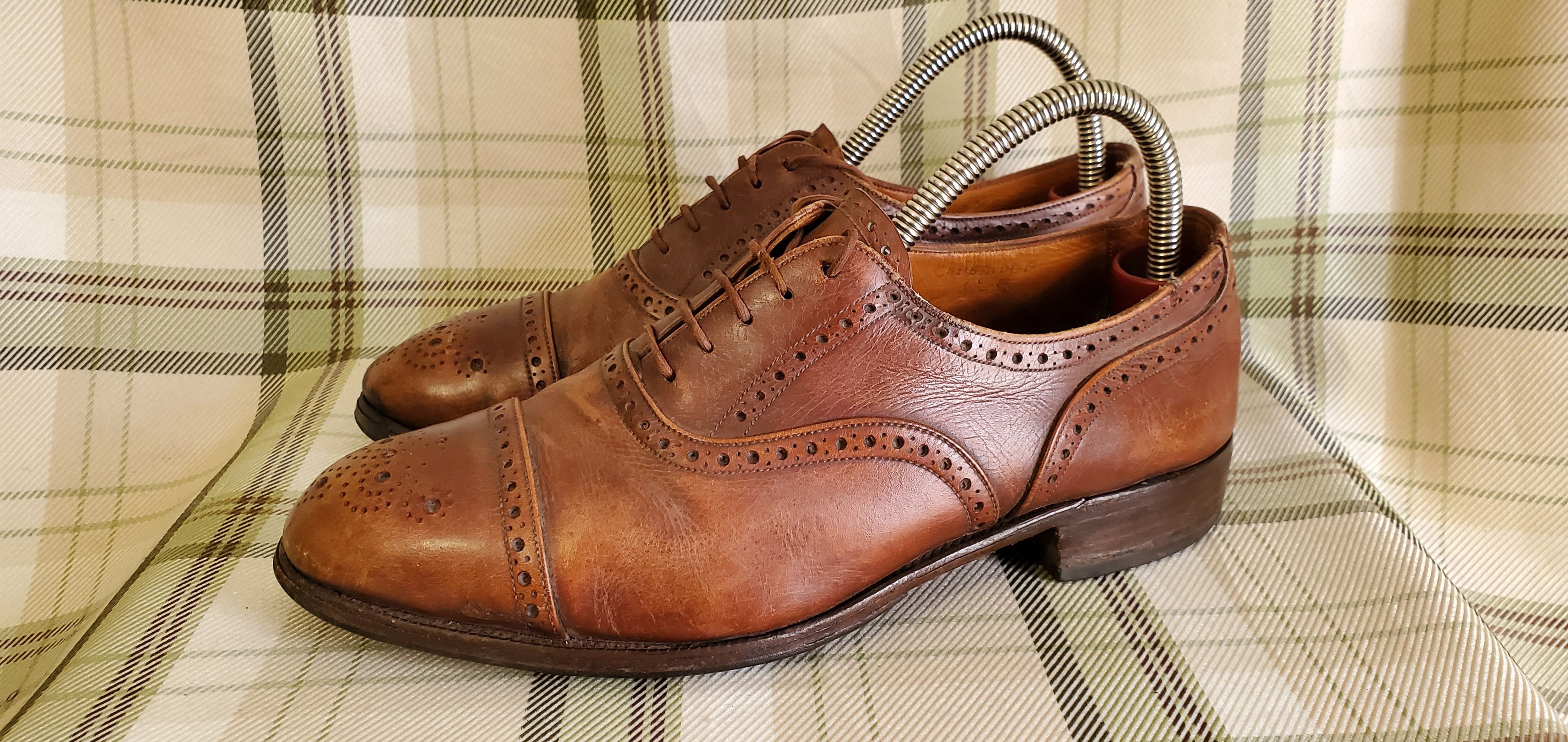 Tricker's Vintage TRICKERS Cambridge Brown Lace Up Brogue Shoes Size US 7.5 / EU 40-41 - 1 Thumbnail
