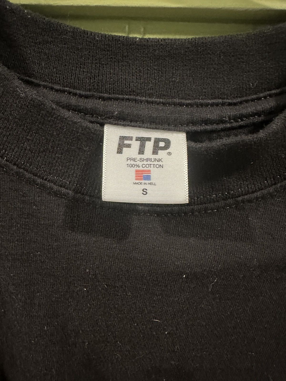 DC × Fuck The Population FTP DC Heaven’s Gate Tee Size US S / EU 44-46 / 1 - 3 Thumbnail