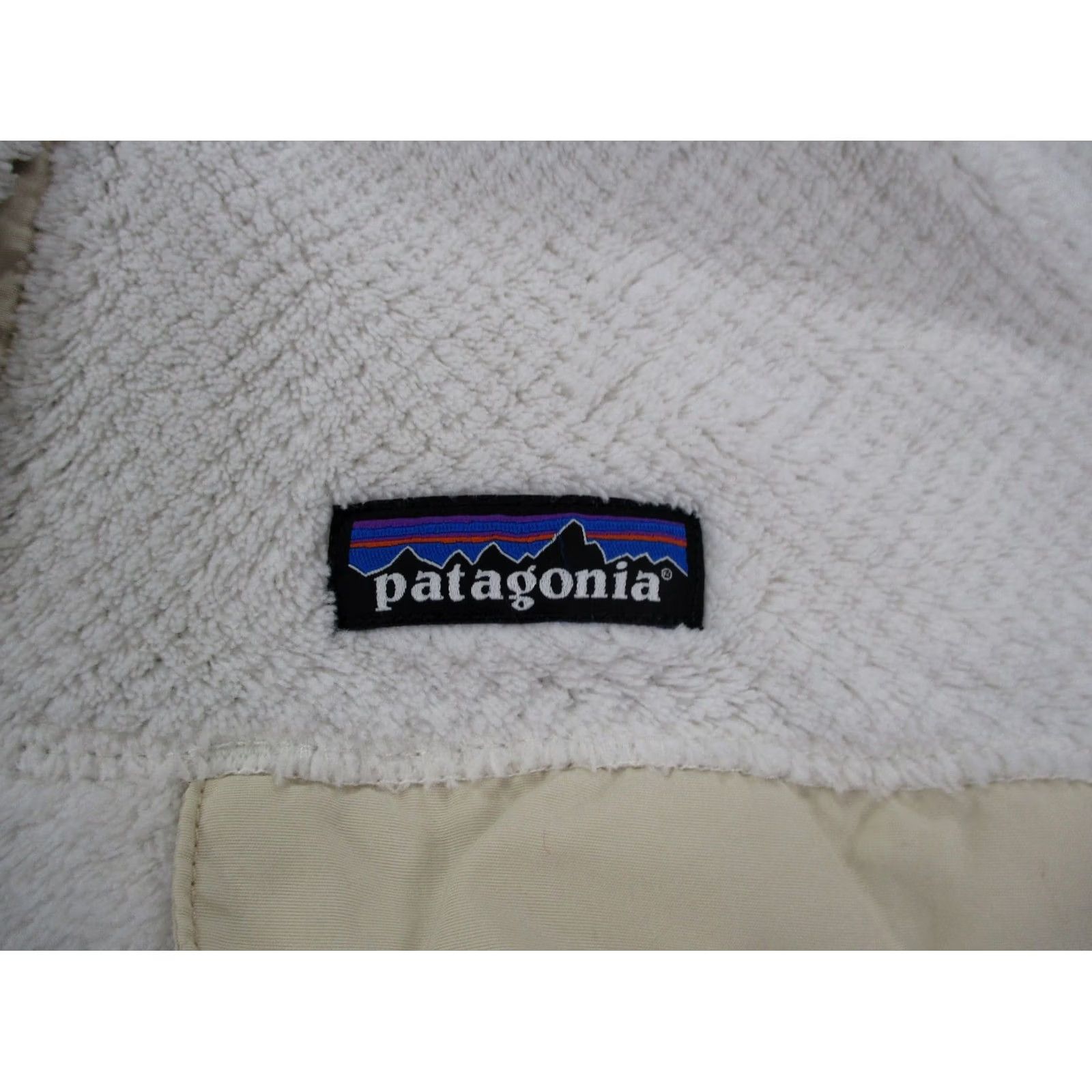 Patagonia Patagonia Jacket Womens L White Snap T Sweater Outdoor Hiking Camping 25442 Size L / US 10 / IT 46 - 6 Thumbnail