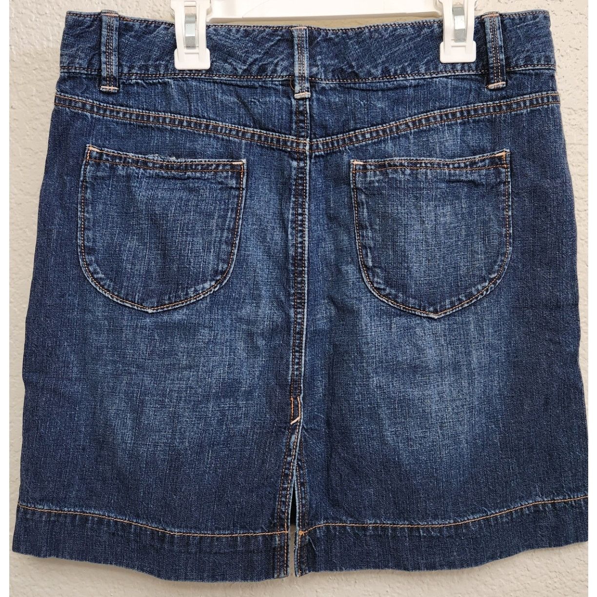 Old Navy Old Navy Blue Faded Flat Front Denim Mini Skirt 4 Lightweigh Size 27" / US 4 / IT 40 - 3 Thumbnail