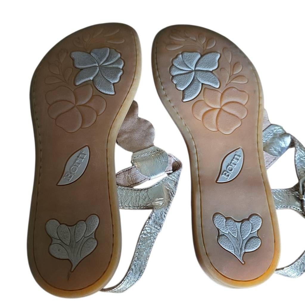 Born Born Women's Size 7 Gold Metallic Bejeweled Sandals Size US 7 / IT 37 - 6 Thumbnail
