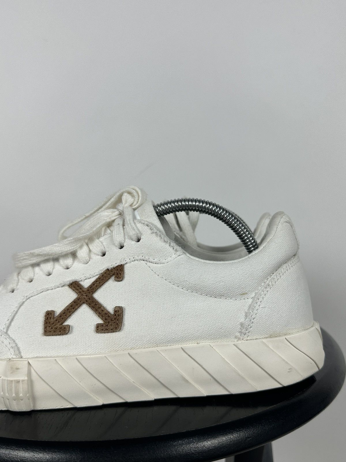 Off-White Off-White Vulcanized Virgil Abloh Low Top Sneakers Size US 9 / EU 42 - 15 Thumbnail