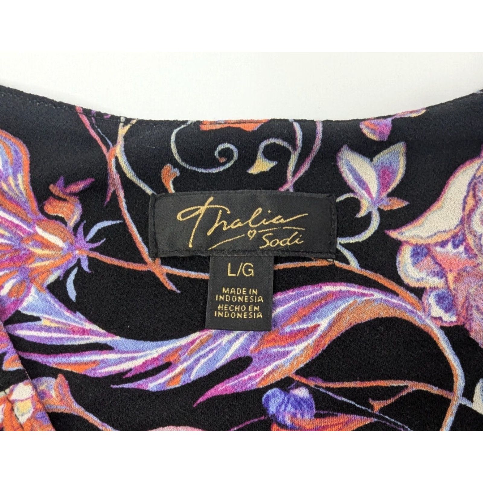 Vintage Thalia Sodi Blouse Top Women's Large Black Floral Lace Long Sleeve V-Neck Wrap Shirt Size L / US 10 / IT 46 - 7 Thumbnail