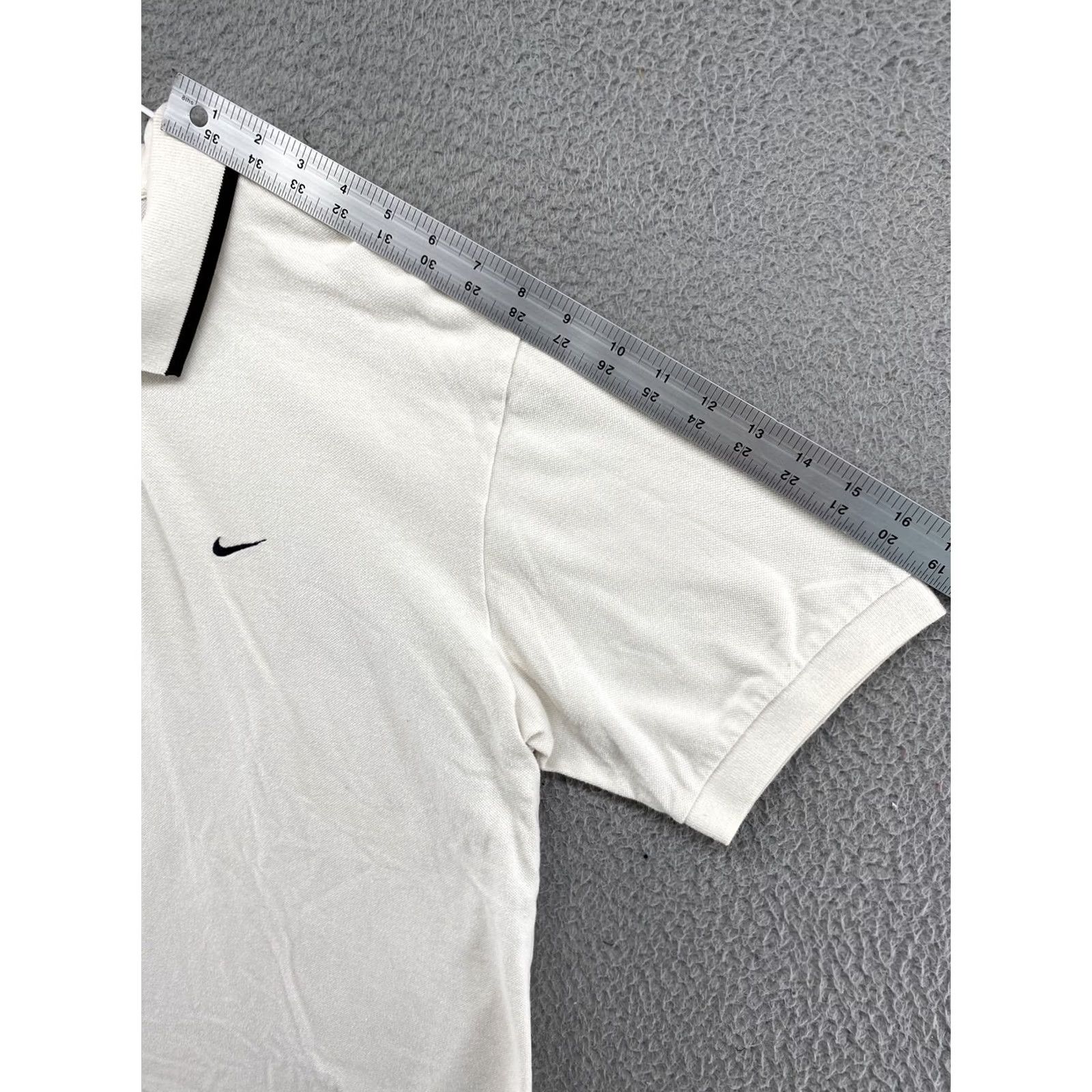 Nike Nike USA Softball Polo Shirt Men’s Medium Black Tag Embroidered Logo Dri-Fit Nike Shirt Polo 90s USA Men Size US M / EU 48-50 / 2 - 6 Thumbnail