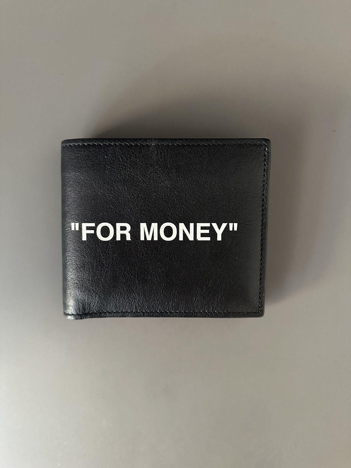 【美品】Off-White Leather Wallet Off White | Bifold Wallet | Slim, Leather, RFID-Protected