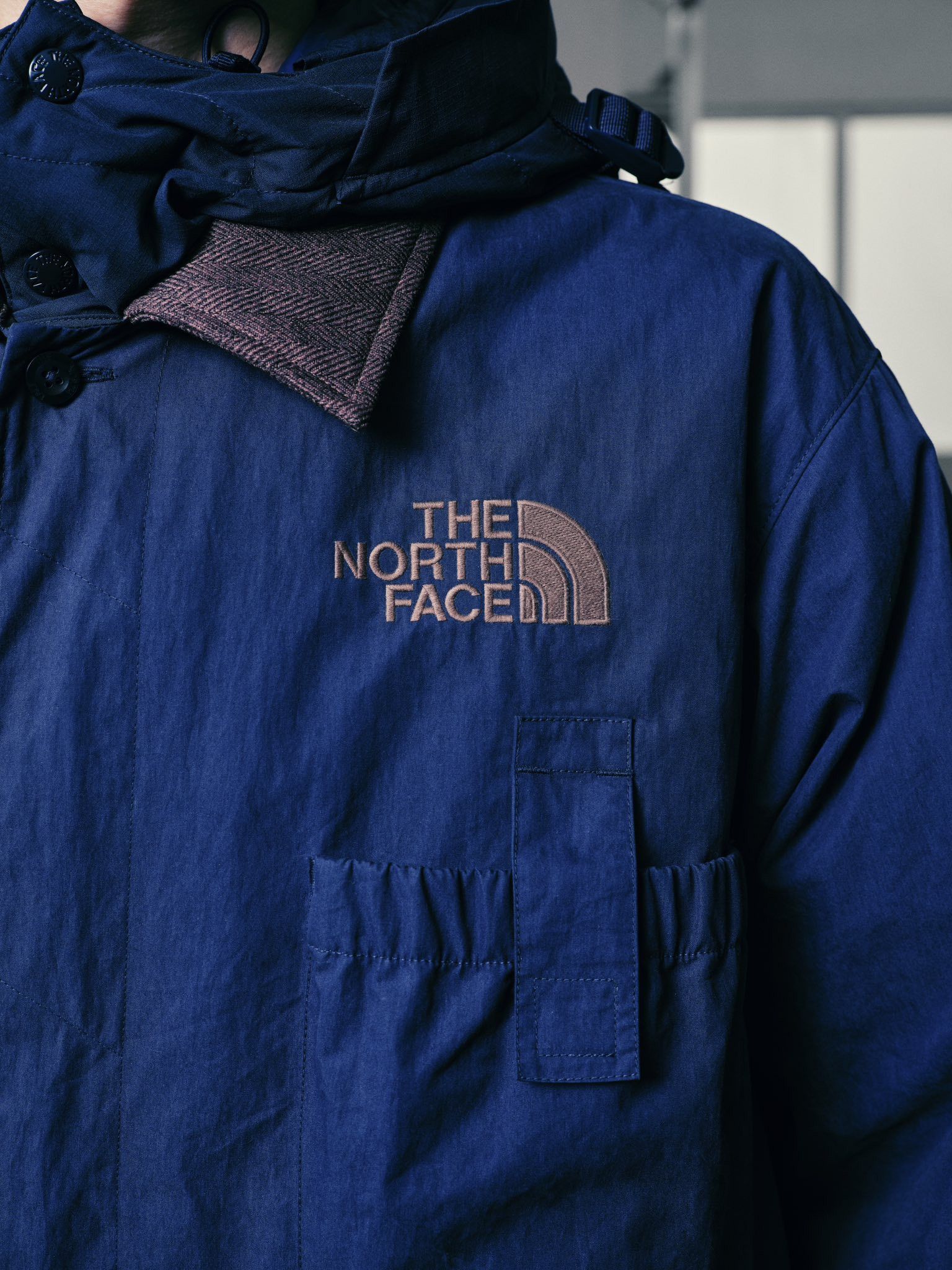 The North Face Urban Exploration HUNTING 2 IN 1 DOWN JACKET Size US M / EU 48-50 / 2 - 4 Thumbnail