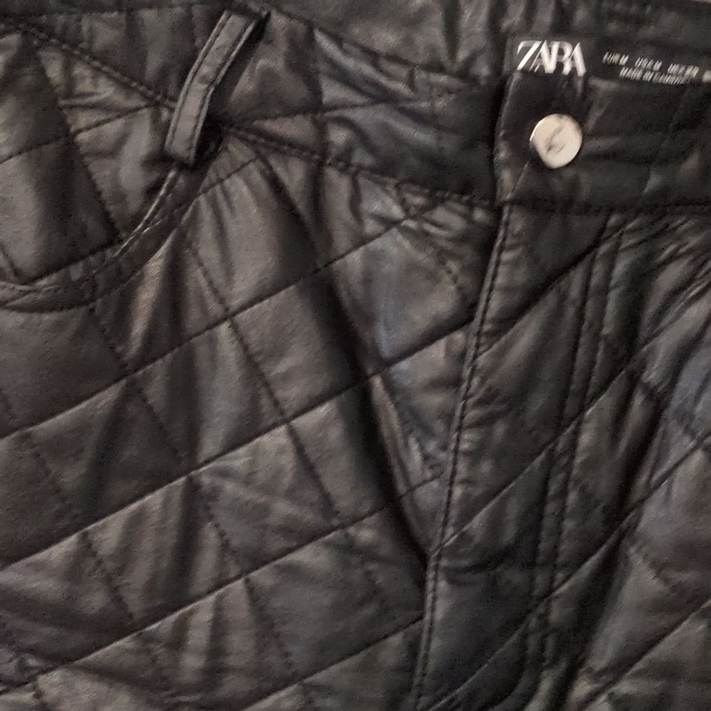 Zara Zara Faux Leather Quilted Pants Size Medium Size 29" - 3 Thumbnail