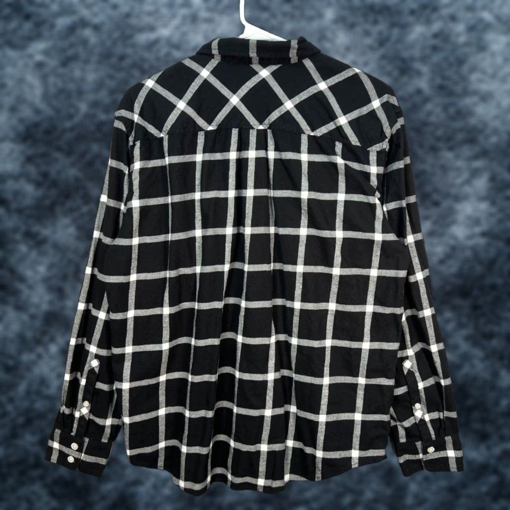 J.Crew J.Crew Shirt Button-Up Long Sleeve Plaid 100% Cotton Adult Womens Medium Black White Shirt Mens Womens Girls Boys Size M / US 6-8 / IT 42-44 - 1 Thumbnail