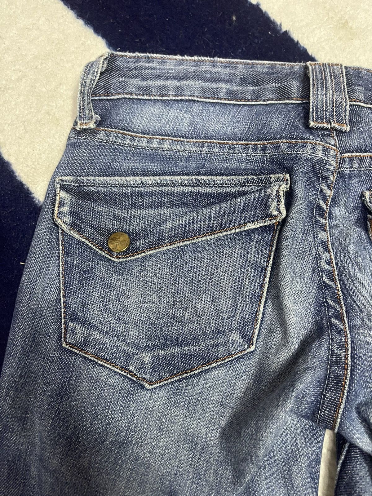 Other Salt Low Rise Flare Jeans (14) Size 27" / US 4 / IT 40 - 3 Thumbnail