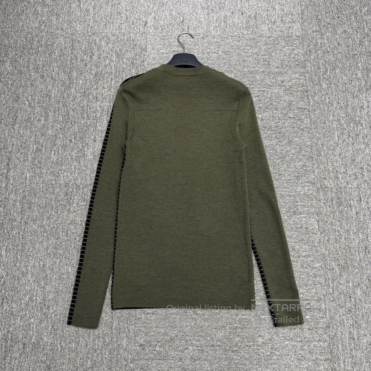 Dior Dior Long-sleeved wool garment with front and back seams| Size S / US 4 / IT 40 - 2 Thumbnail