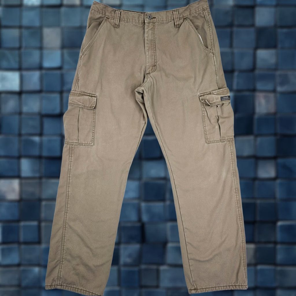 Wrangler Wrangler Cargo Pants Men 36x34 Fleece Lined Beige Relaxed Fit Cargo Utility Workwear Pants Size US 36 / EU 52 - 1 Thumbnail