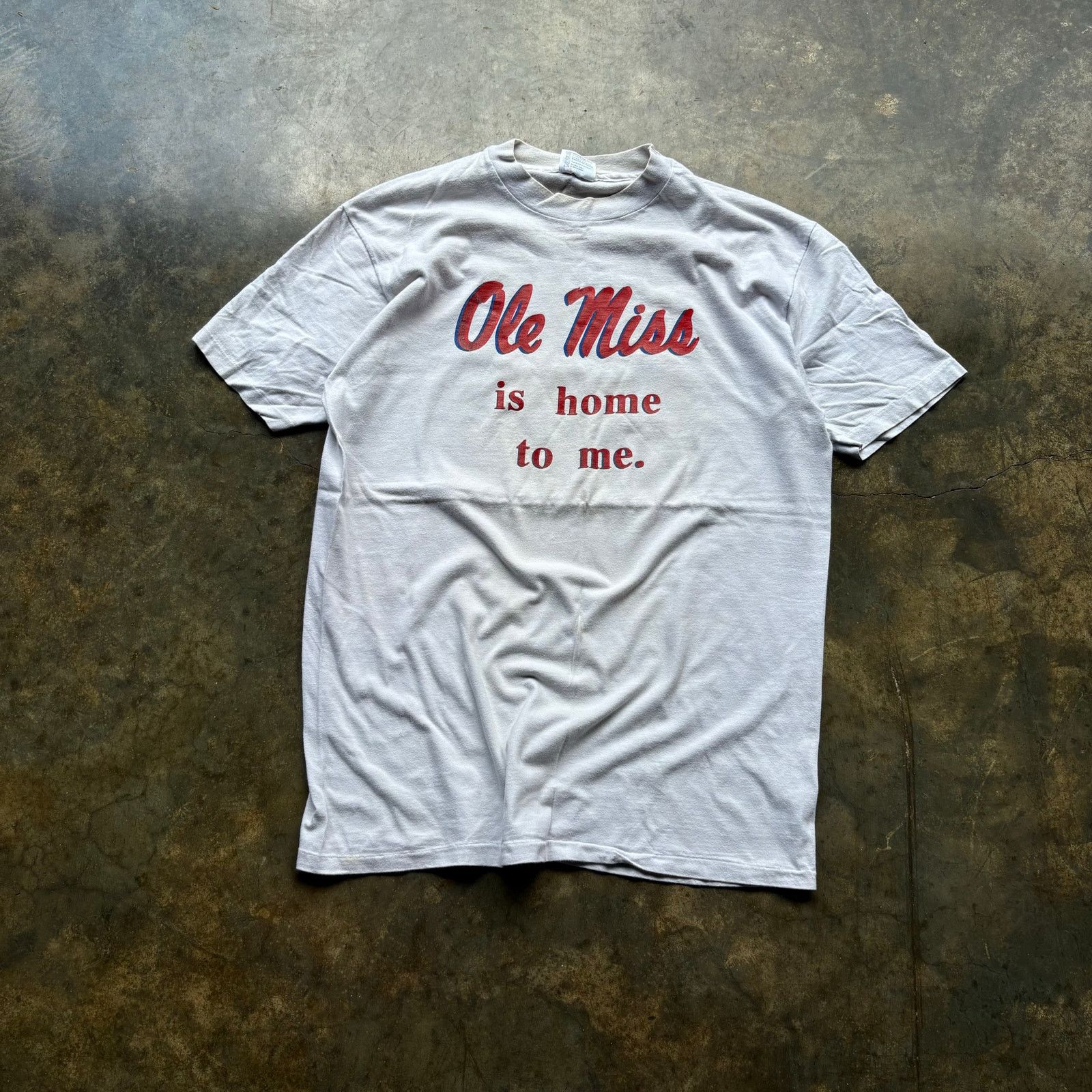 NCAA Rare Vintage 1990 Ole Miss Rebels Home Coming T-shirt Size US XL / EU 56 / 4 - 1 Thumbnail