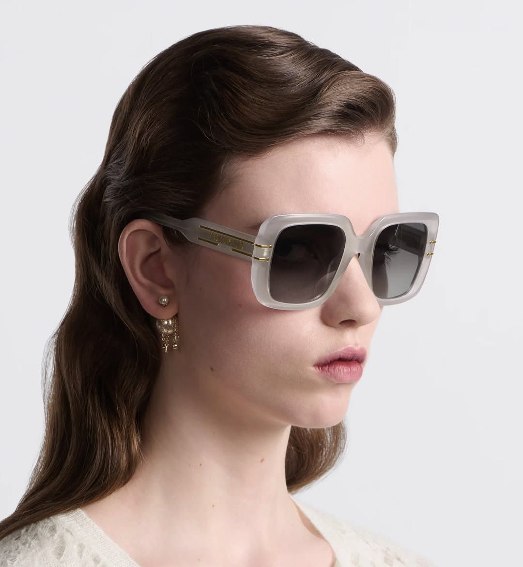 Dior Dior DIORSIGNATURE S11F 78A1 Sunglasses Brown Square Frame Size ONE SIZE - 4 Thumbnail