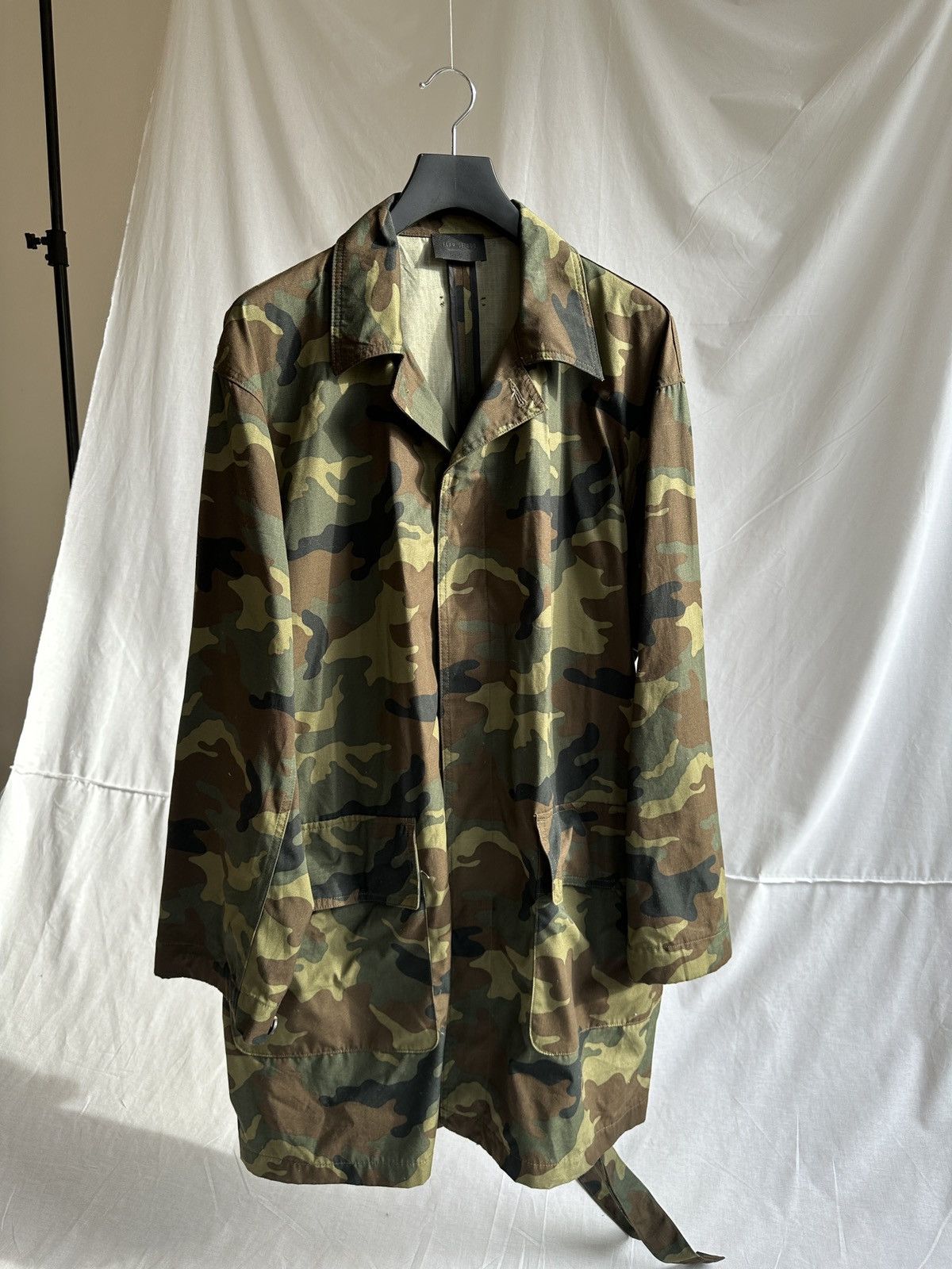 image of Fear Of God Camouflage Print Buttoned Jacket Size Xl, Men's