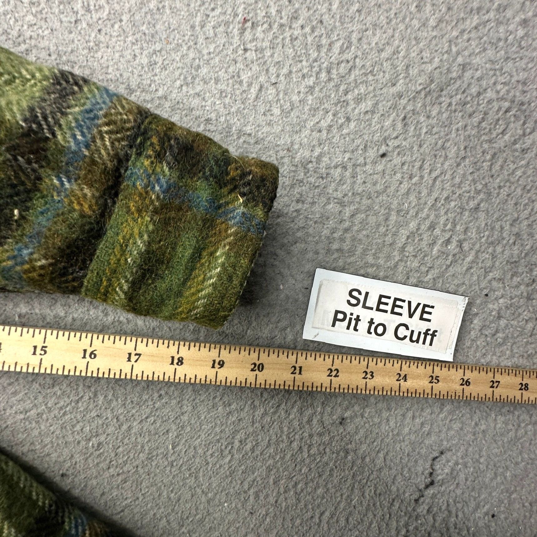 McGregor VINTAGE McGregor Wool Plaid Flannel Long Sleeve Button Up Shirt Mens Large Green Mens Size US L / EU 52-54 / 3 - 5 Thumbnail