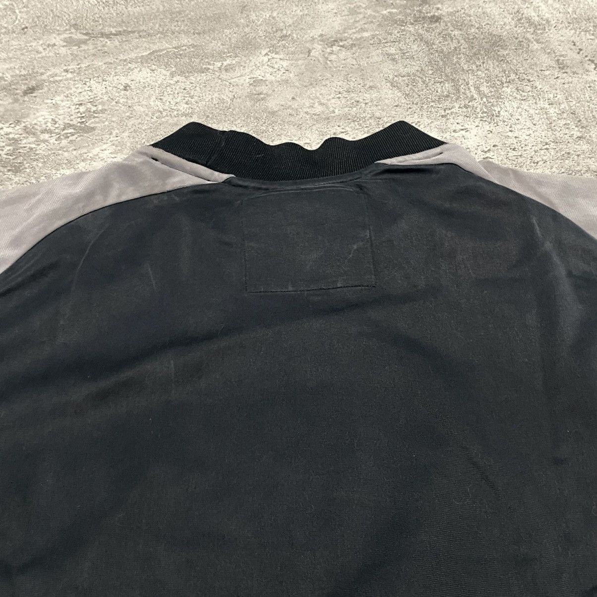 Bape Bape Ape Head Velvet Logo Long Sleeve Size US L / EU 52-54 / 3 - 8 Thumbnail