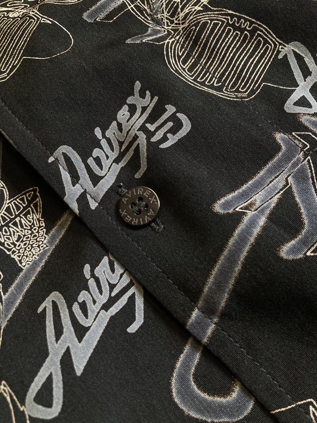 Avirex × Vintage 🔥Avirex monogram shirt Size US L / EU 52-54 / 3 - 6 Thumbnail