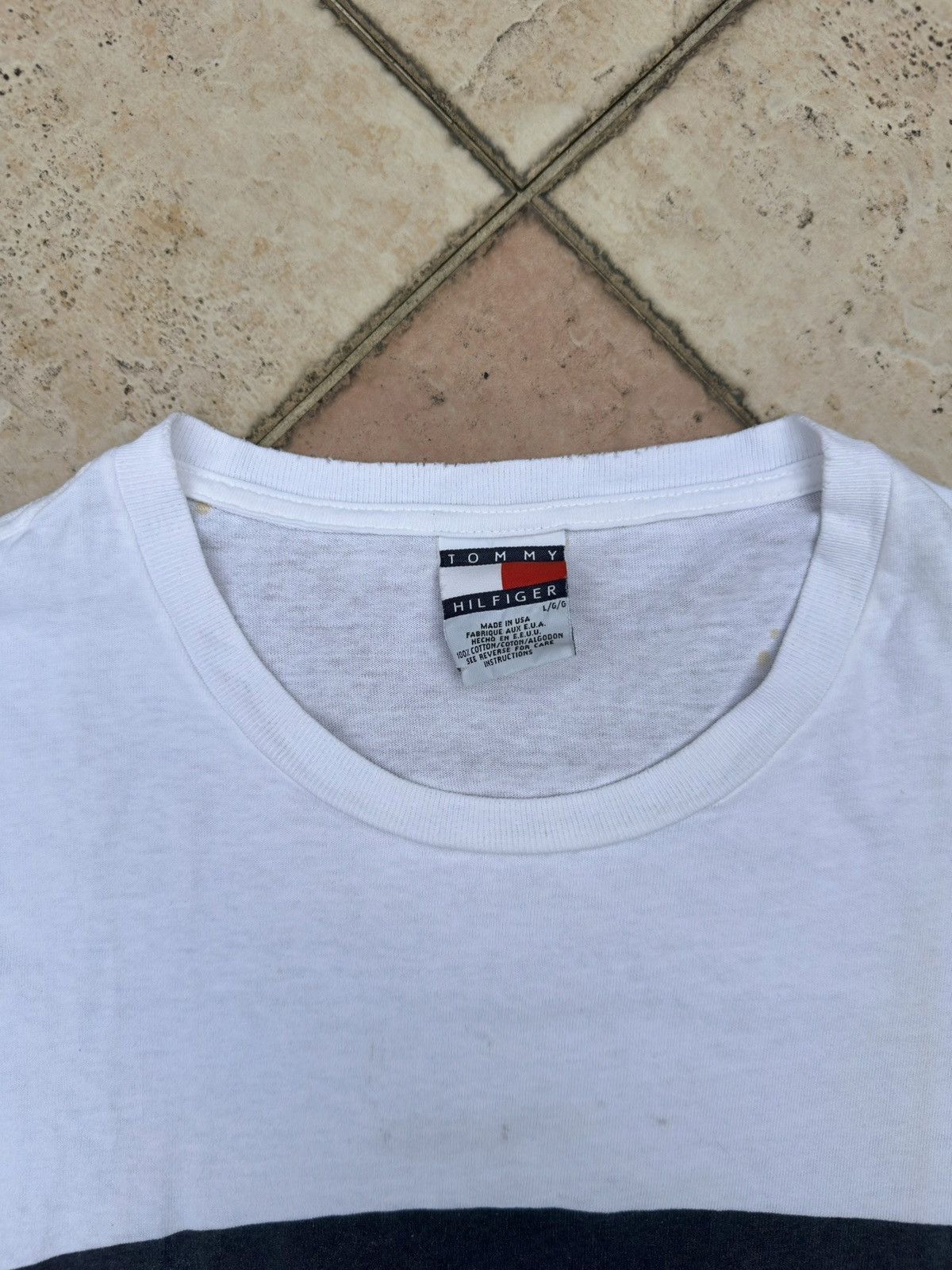 Tommy Hilfiger × Vintage Vintage 90s Tommy Hilfiger Big Flag Distressed Size US XL / EU 56 / 4 - 4 Thumbnail