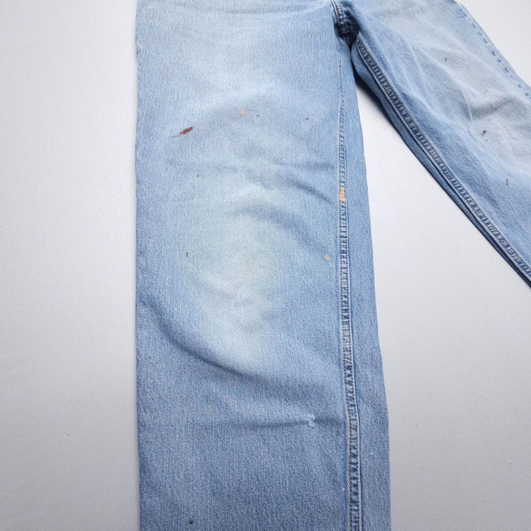 Levi's VINTAGE Levi's 560 Jeans Mens 33x34 Light Blue Denim 90s USA Baggy Relaxed Comfortable Pockets Size US 33 - 7 Thumbnail