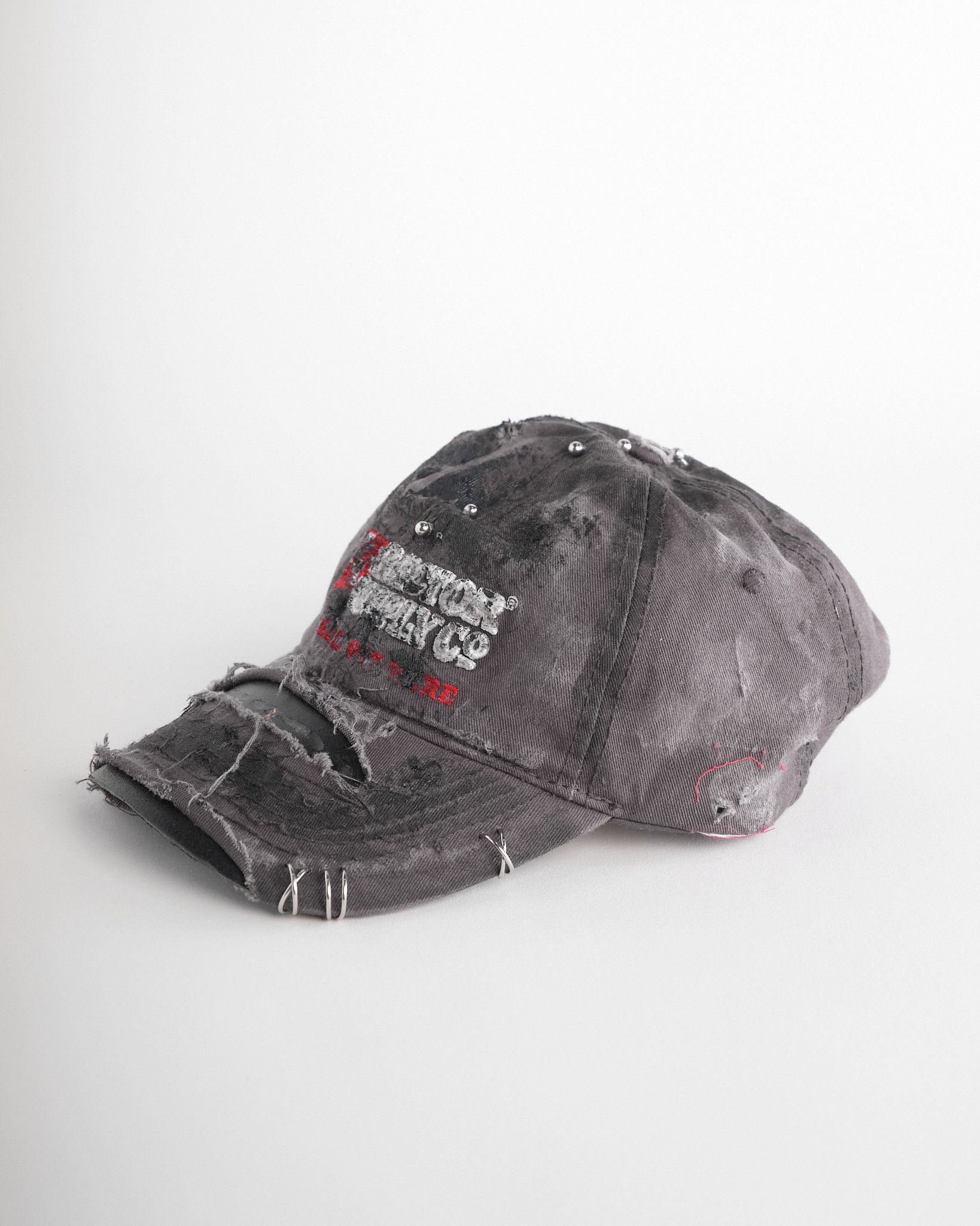 Vintage ASTROBOI* 'Tractor Supply' Grey Distressed & Pierced Hat Size ONE SIZE - 4 Thumbnail