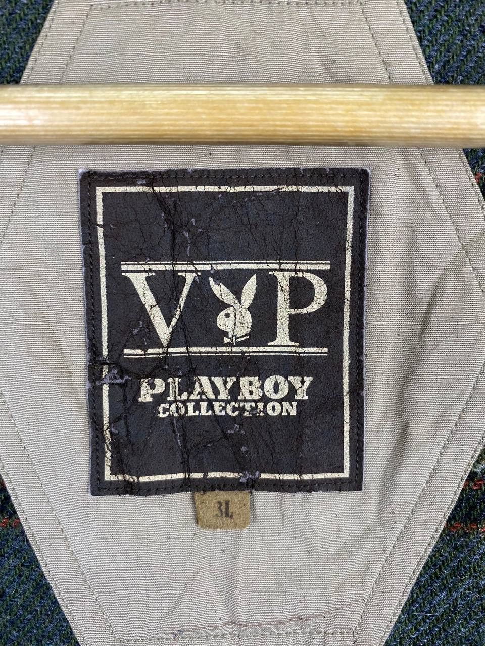 Playboy playboy vip vest wool flannel lining Size US XXL / EU 58 / 5 - 7 Thumbnail
