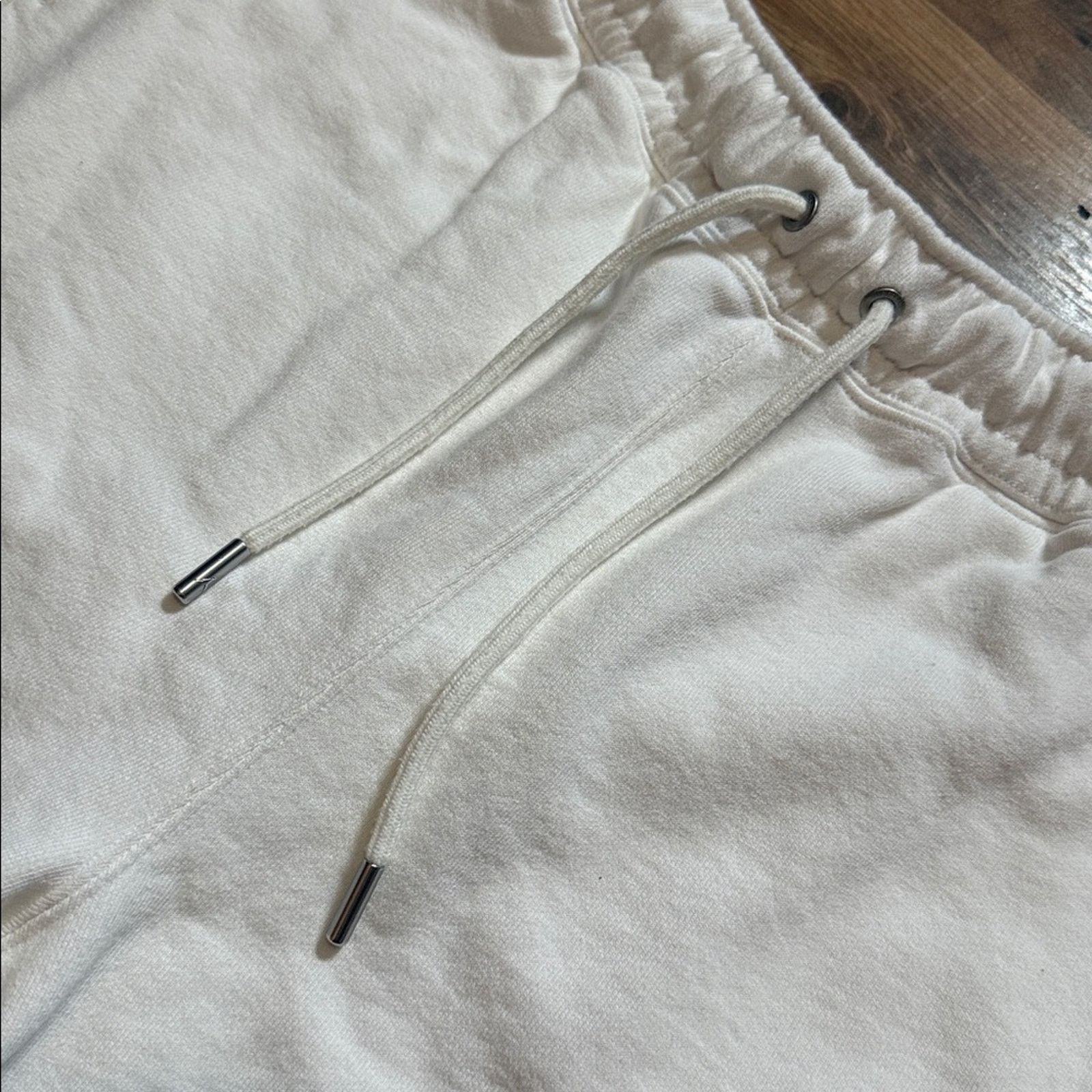 Jordan Brand Air Jordan Diamond Fleece Shorts Size US 26 / EU 42 - 2 Thumbnail