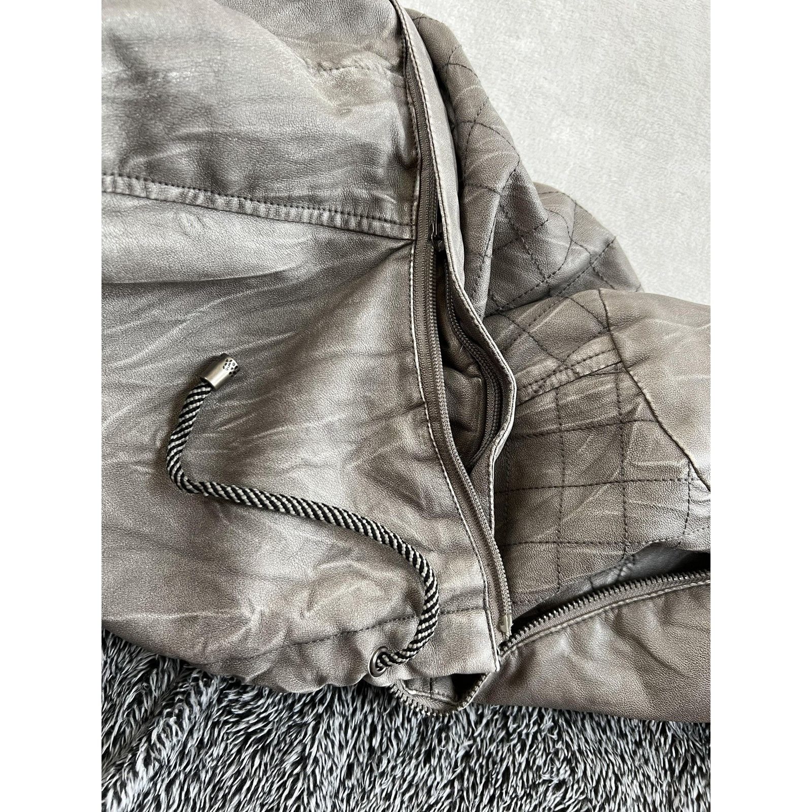 BKE BKE Buckle Outerwear Jacket Women's Medium Gray Faux Leather Size M / US 6-8 / IT 42-44 - 10 Thumbnail