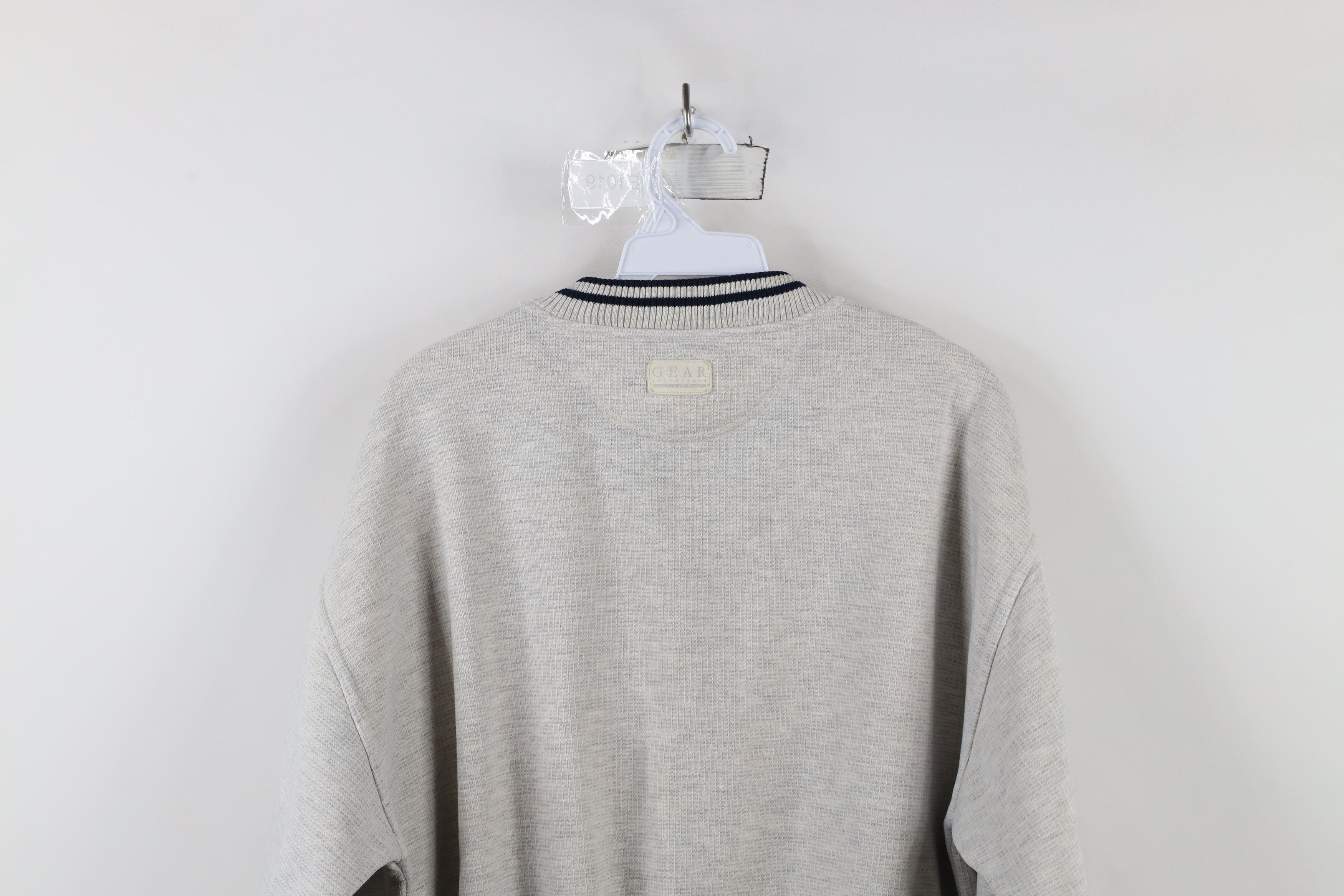 Vintage Vintage 90s Golf Course Thermal Knit V-Neck Sweatshirt Gray Size US M / EU 48-50 / 2 - 11 Thumbnail