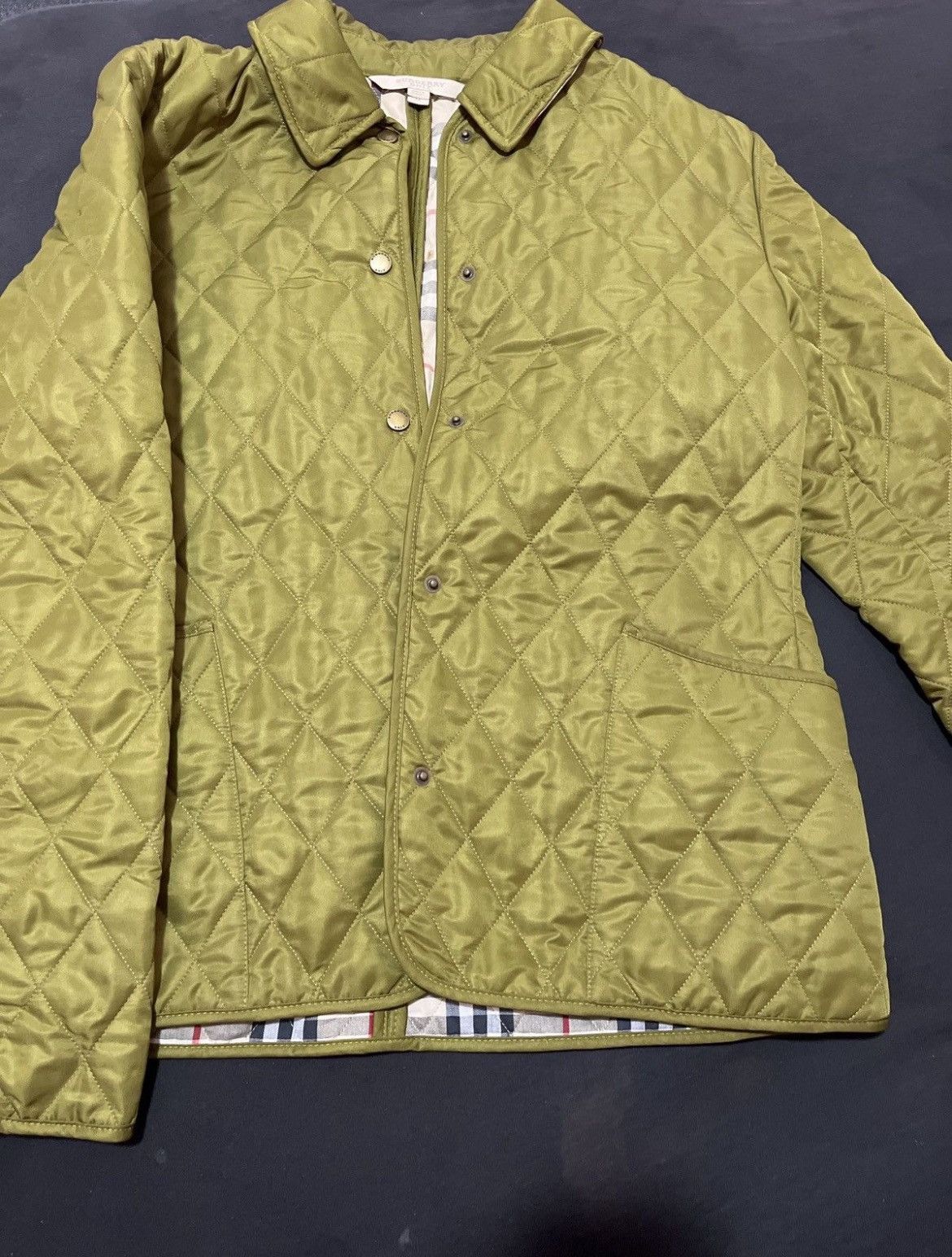 Burberry Burberry diamond quilted jacket Size M / US 6-8 / IT 42-44 - 1 Thumbnail