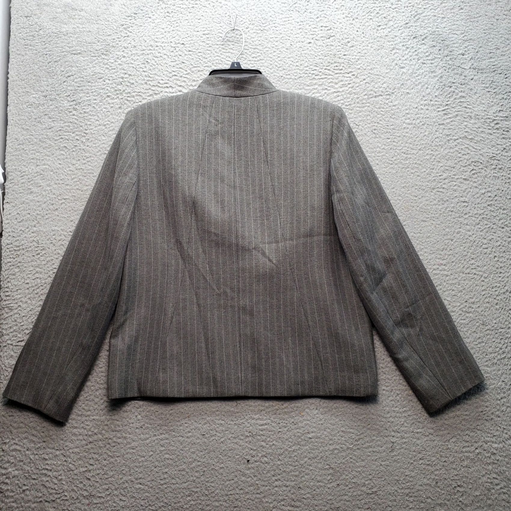 Vintage Alfred Dunner Blazer Women’s 12 Multi Pinstripe Lined Single Breasted One Button Blazer Size XL / US 12-14 / IT 48-50 - 2 Thumbnail