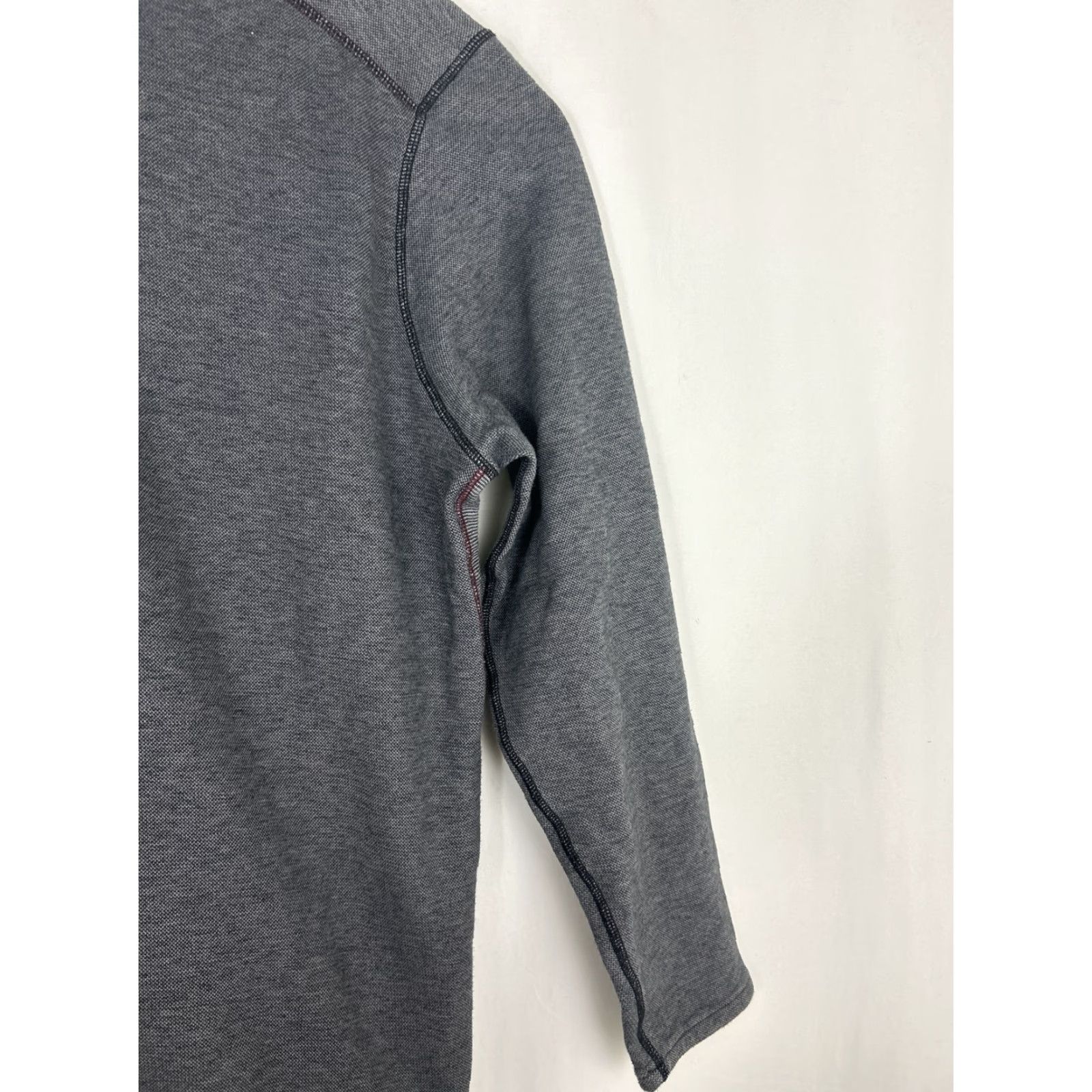 Tommy Bahama Tommy Bahama Mens XL Pullover Sweatshirt Gray Cotton Blend Sweater Collared Neckline Pullover 26” Chest 29” Length Size US XL / EU 56 / 4 - 4 Thumbnail