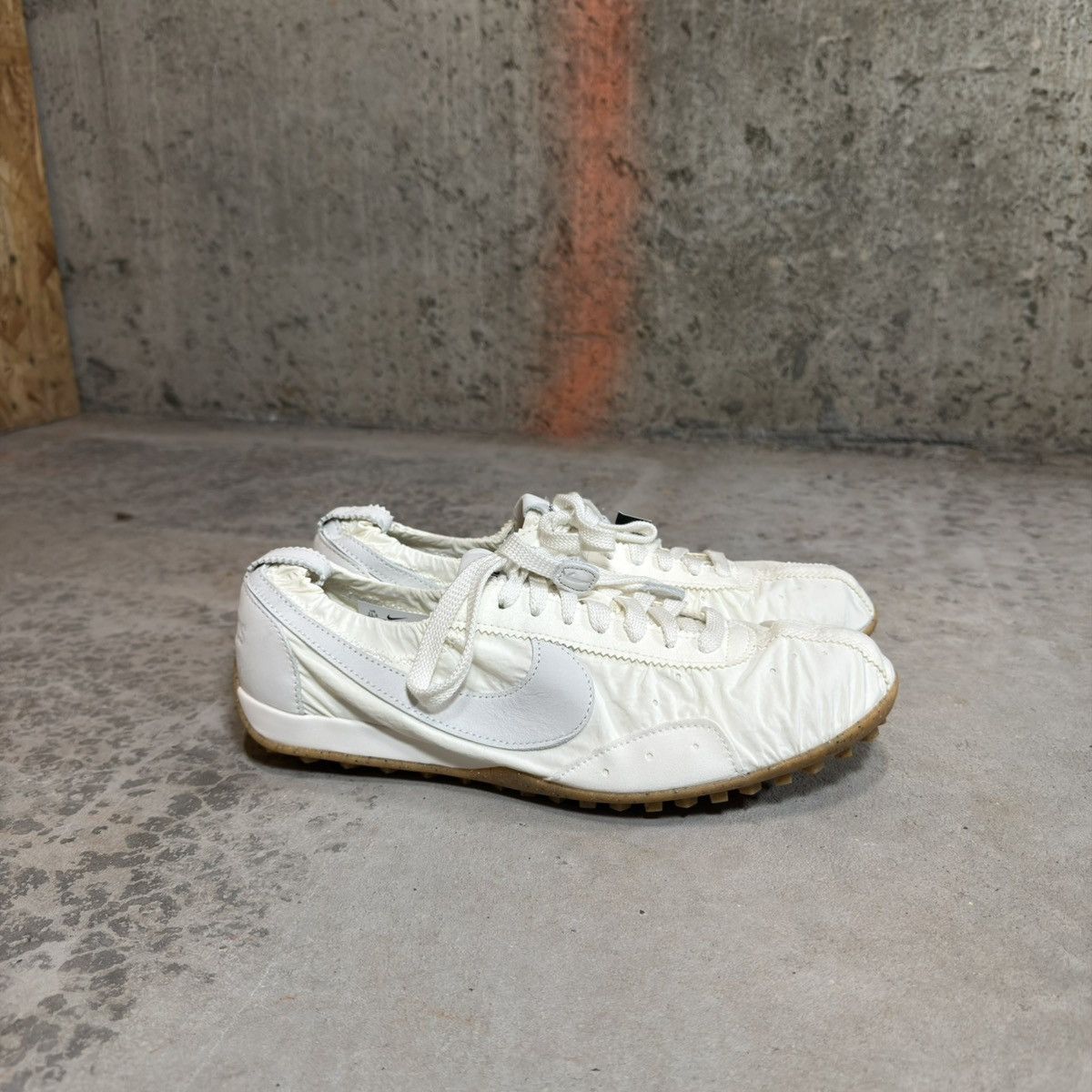 Jacquemus × Nike Brand new nike x jacquemus moon shoe Size US 11.5 / IT 41.5 - 2 Thumbnail