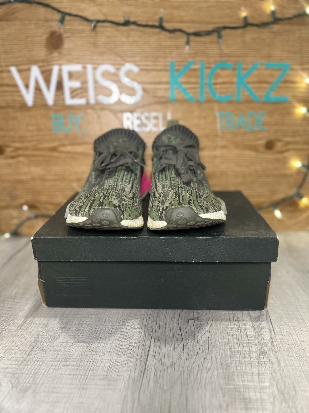 Adidas Adidas Nmd digital camo Size US 11 / EU 44 - 4 Thumbnail