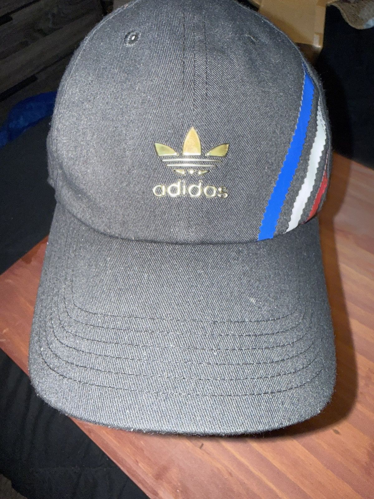 Adidas Adidas Black Trucker Cap with Gold Trefoil 3stripes Size ONE SIZE - 1 Thumbnail