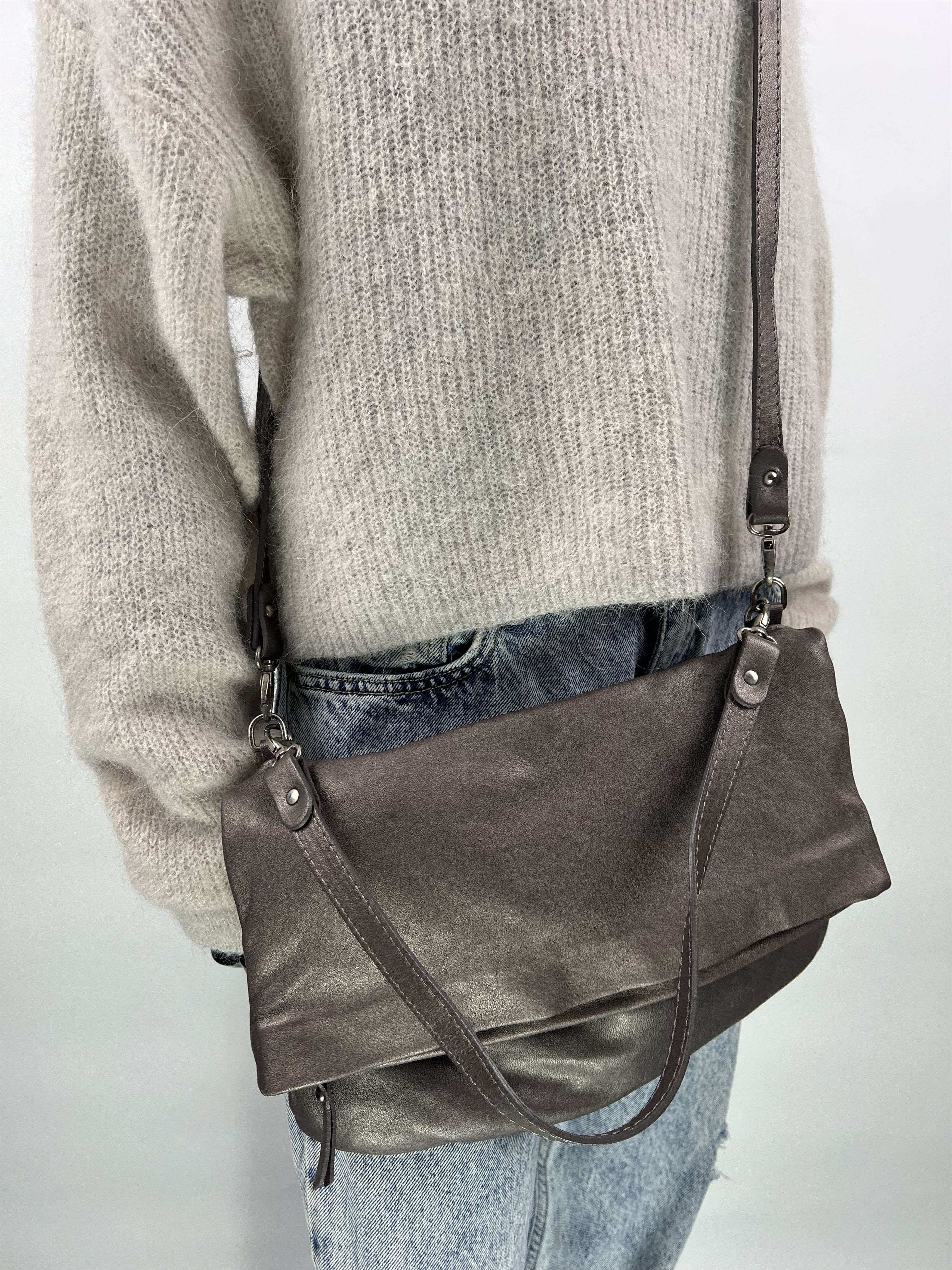 Gianni Chiarini Gianni Chiarini Leather Crossbody Bag Clutch Size ONE SIZE - 3 Thumbnail