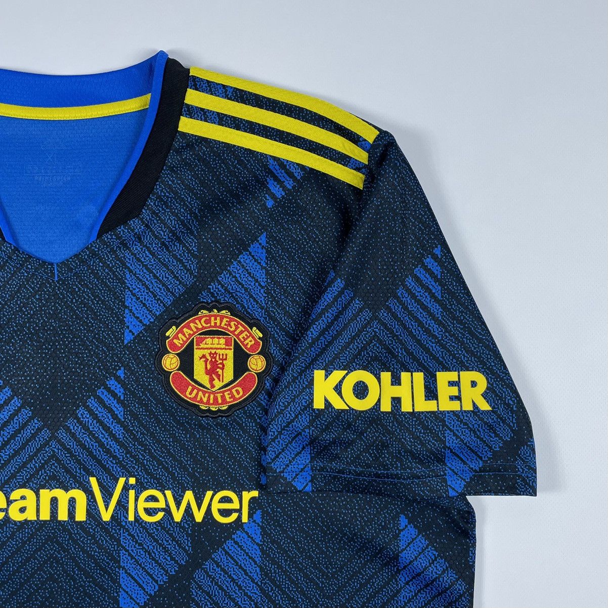 Adidas Adidas Manchester United Mason Greenwood #11 Soccer Jersey Size US XL / EU 56 / 4 - 7 Thumbnail