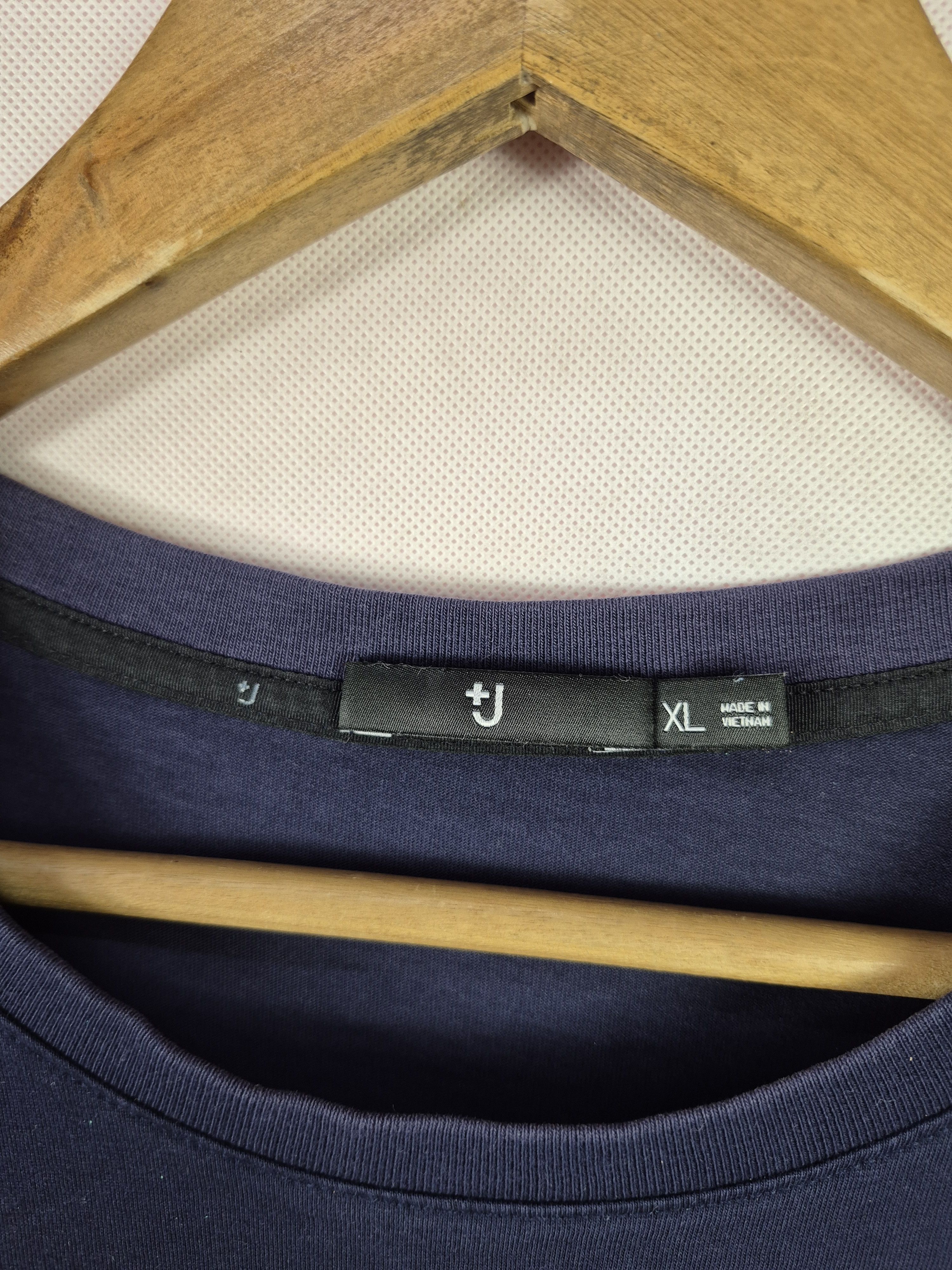 Jil Sander × Uniqlo 🔥 Uniqlo +J Jil Sander Navy Tee Size US XL / EU 56 / 4 - 3 Thumbnail