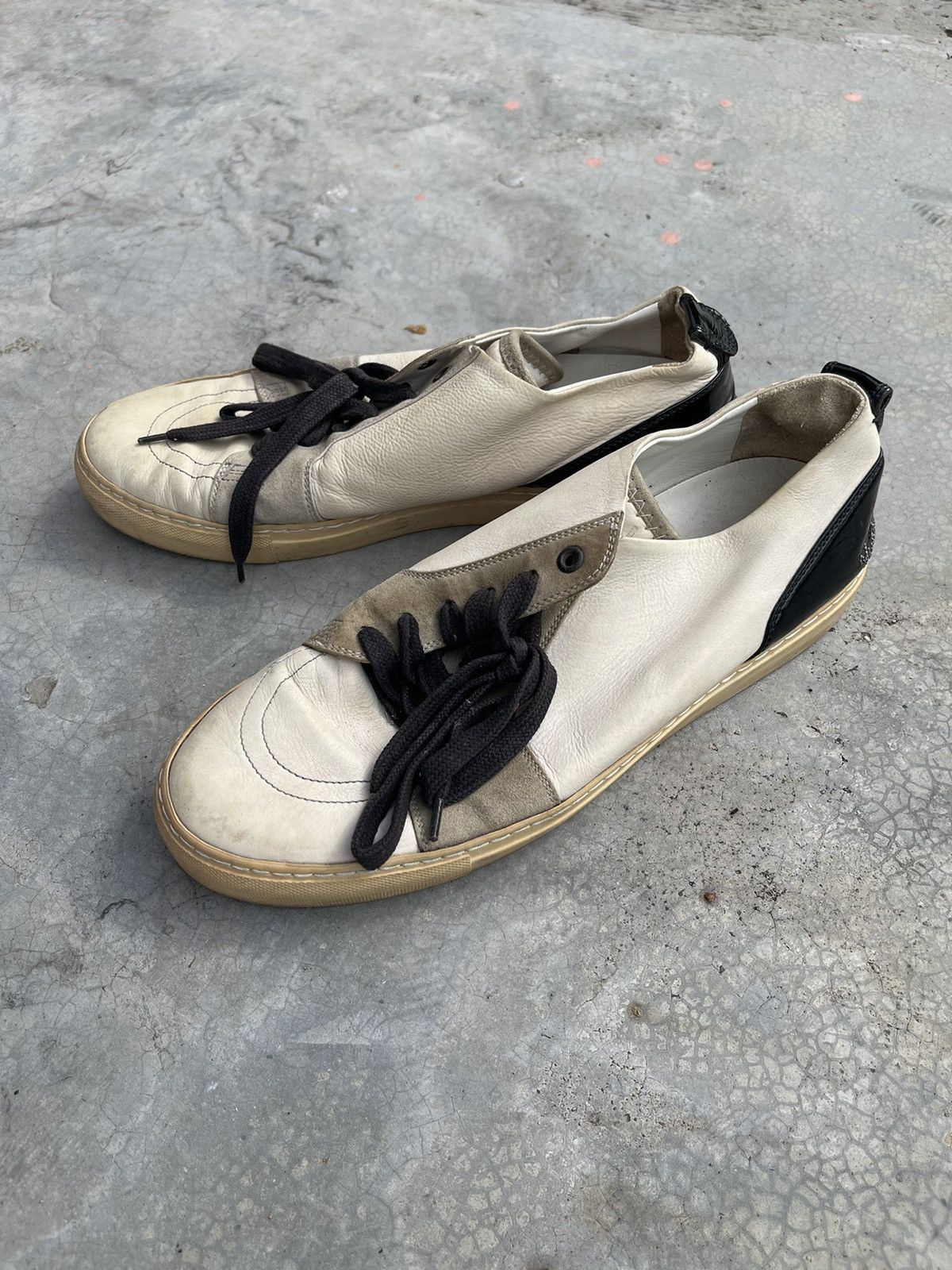Yves Saint Laurent Saint Laurent Man Sneakers 7136002W4AA