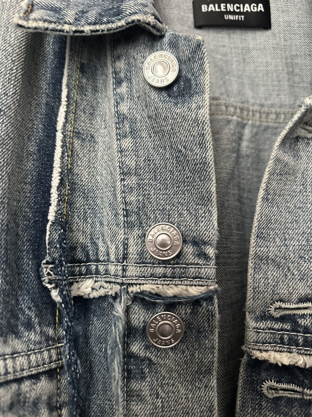 Balenciaga BALENCIAGA SS 2022 RECONSTRUCTED LAYERED DENIM JACKET Size US L / EU 52-54 / 3 - 6 Thumbnail