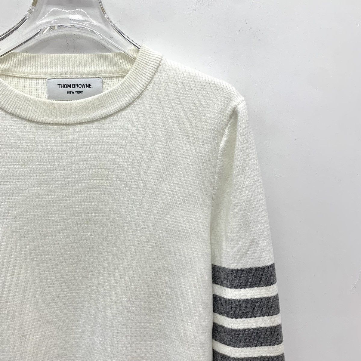 Thom Browne Thom Browne White 4-Bar Long Sleeve Knit Sweater K26WX Size L / US 10 / IT 46 - 3 Thumbnail
