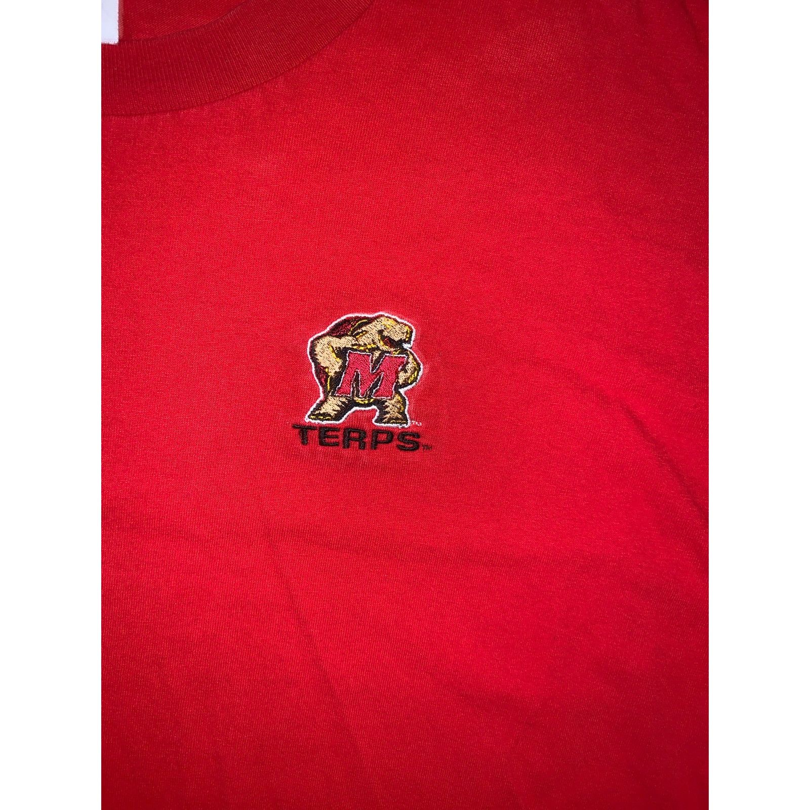 NCAA × Vintage Vintage Maryland Terrapins Lee Sport T Shirt Red Embroidered Size US XL / EU 56 / 4 - 2 Thumbnail
