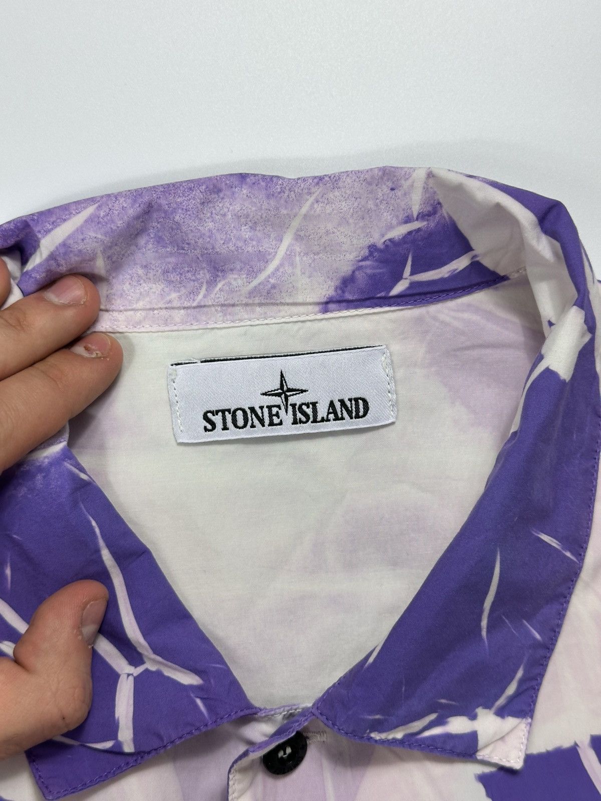 Stone Island Stone Island Abstract Print Shirt XL Size Men's Purple Size US XL / EU 56 / 4 - 15 Thumbnail